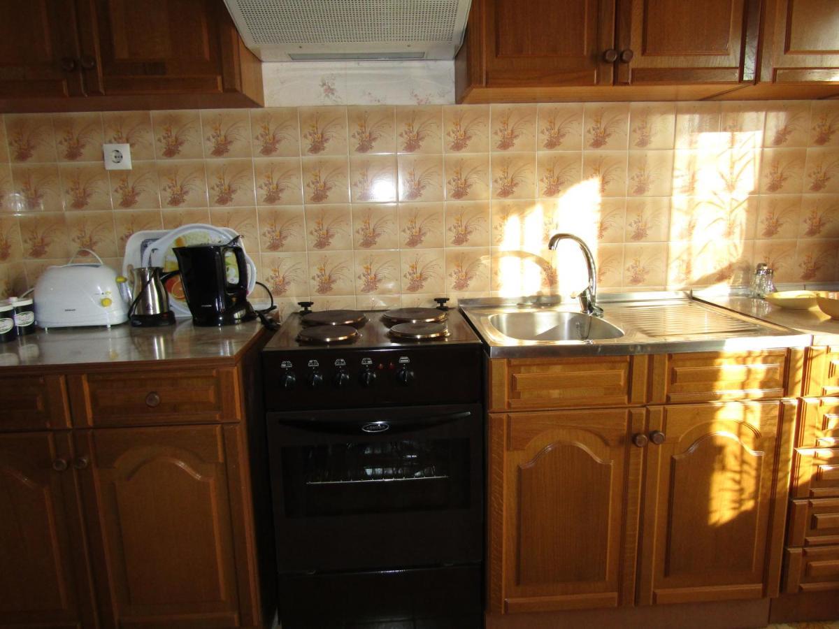Apartman Milena คลาโดโว ภายนอก รูปภาพ